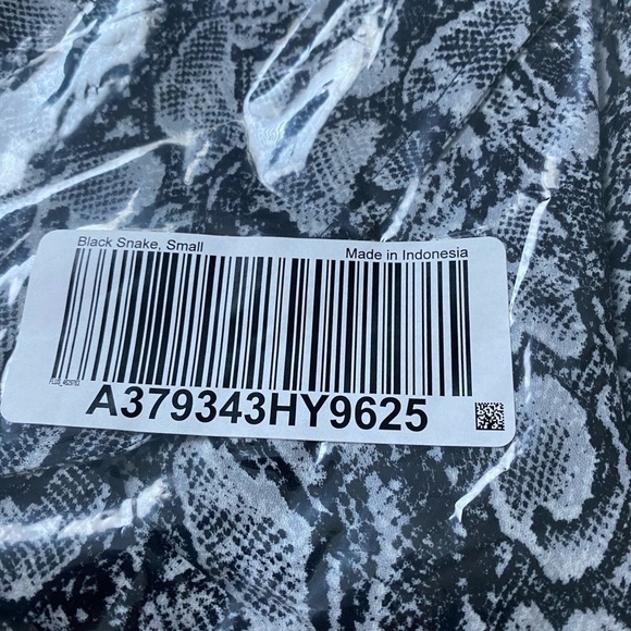 Laurie Felt Animal-Print Duster BLACK SNAKE Small Polyester Printed - Picture 15 of 16